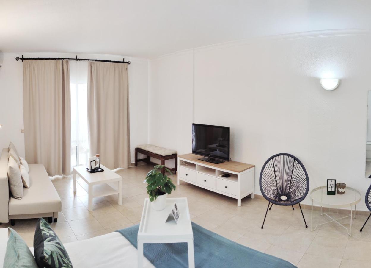 Benalbeach Casa Kito Relax 1ª Linea De Playa Benalmadena Bagian luar foto